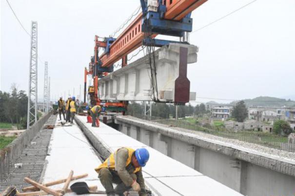 ����(j��ng)������1����ƽ�F·ȫ��(xi��n)�������O���